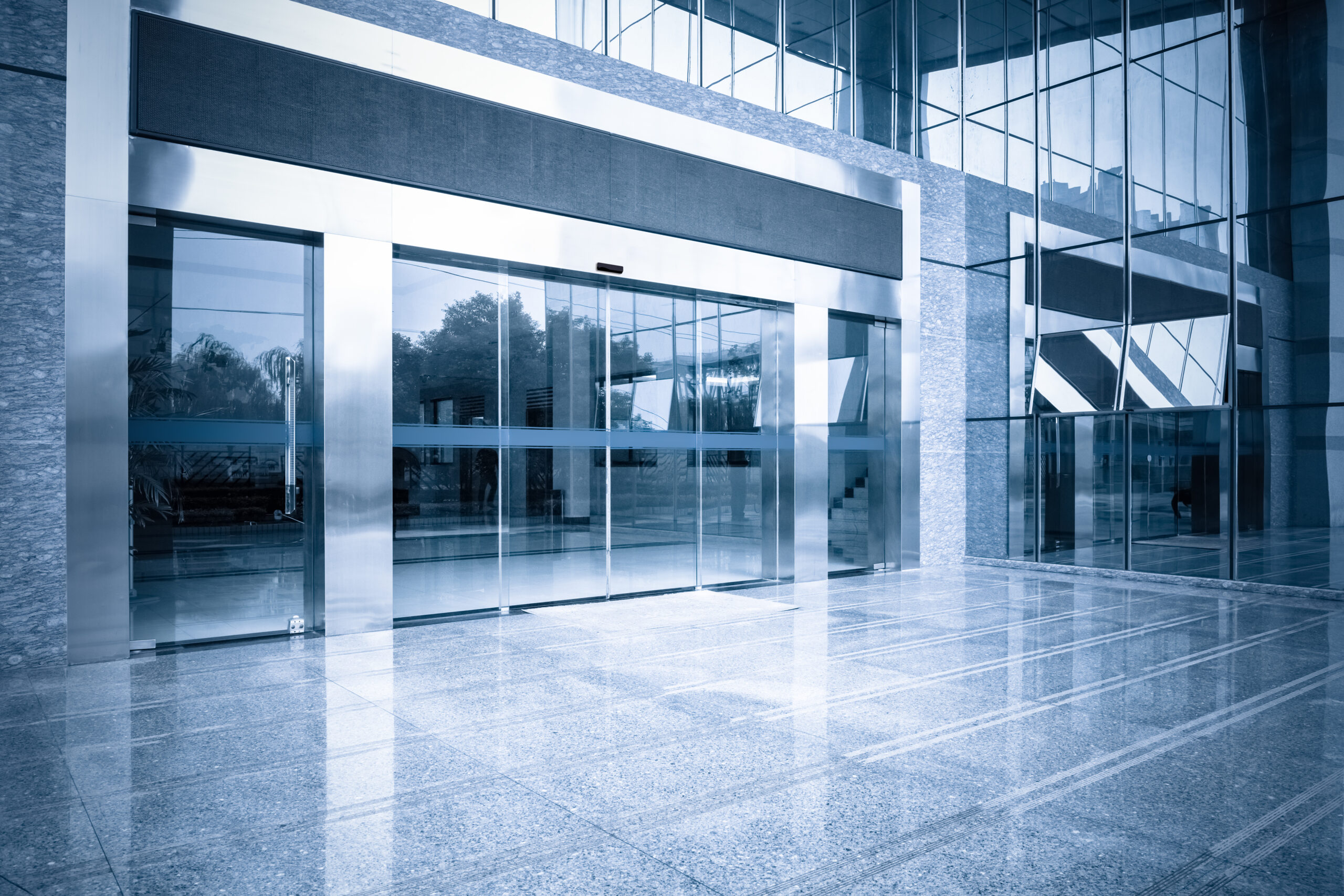 Modern,Office,Building,Gate,Entrance,And,Automatic,Glass,Door,With
